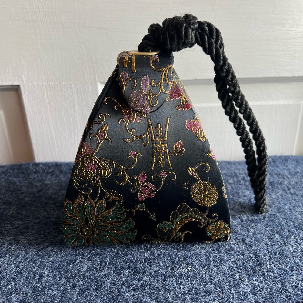 Black Silk Wristlet